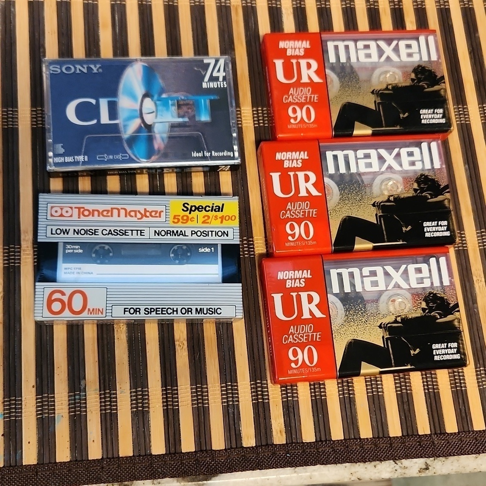 NWT NEW Maxwell UR 90 audio Cassette Tape SONY CDIT tape Tone Master tape
